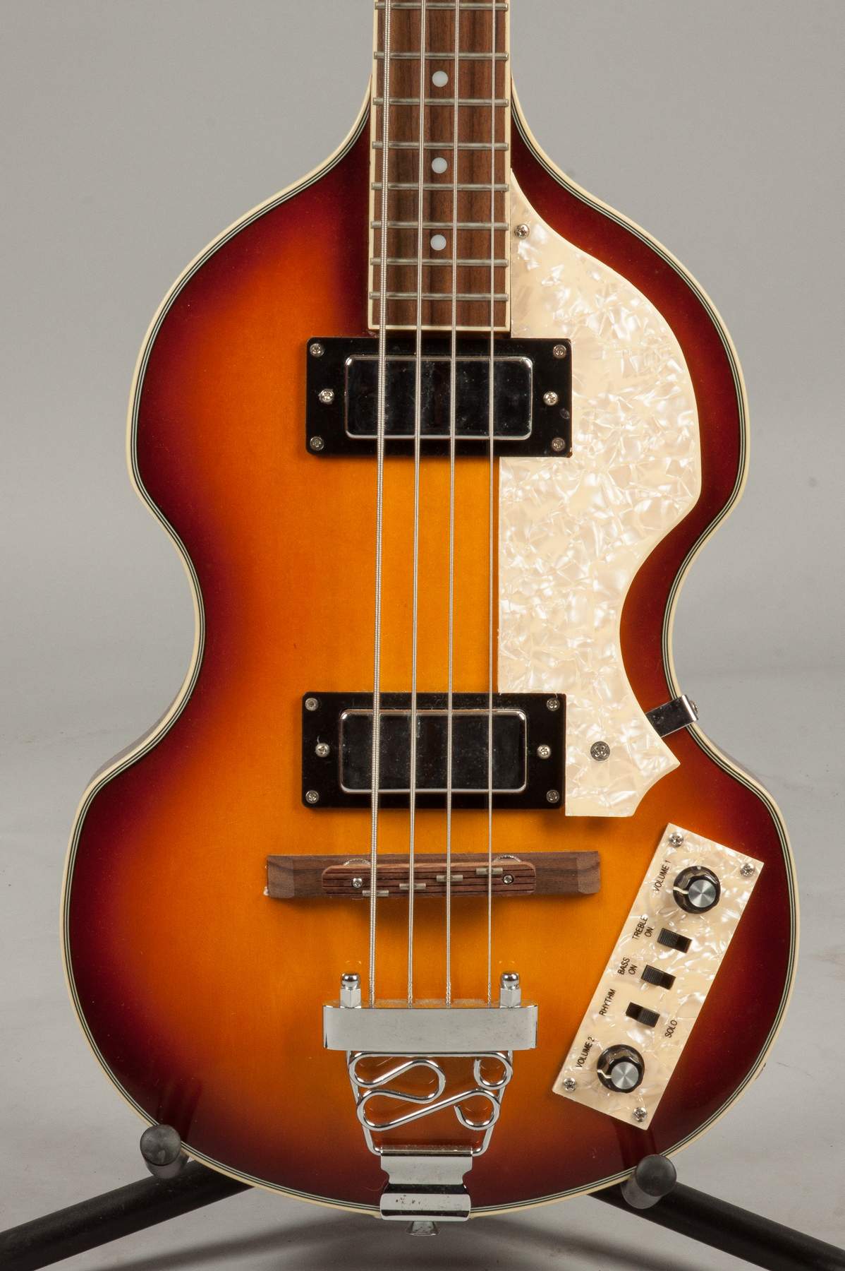 Jay Turser Hoffner Bass Reproduction Cottone Auctions 6942