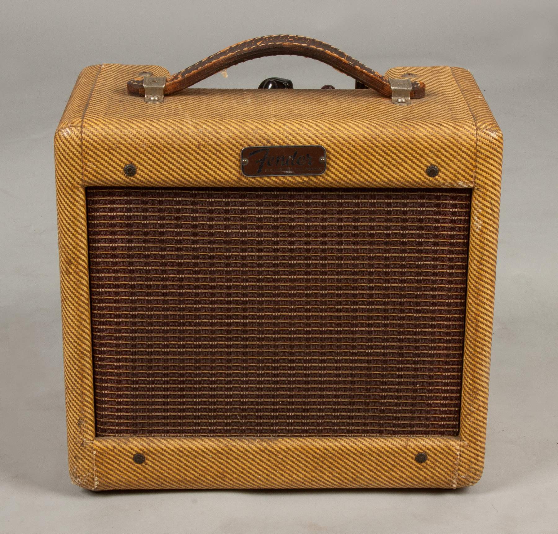 Fender Tweed Champ Amp, Model 5FI | Cottone Auctions