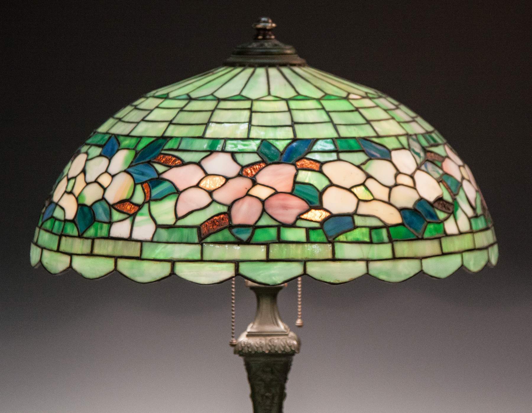 Wilkinson Leaded Glass Floral Table Lamp Cottone Auctions