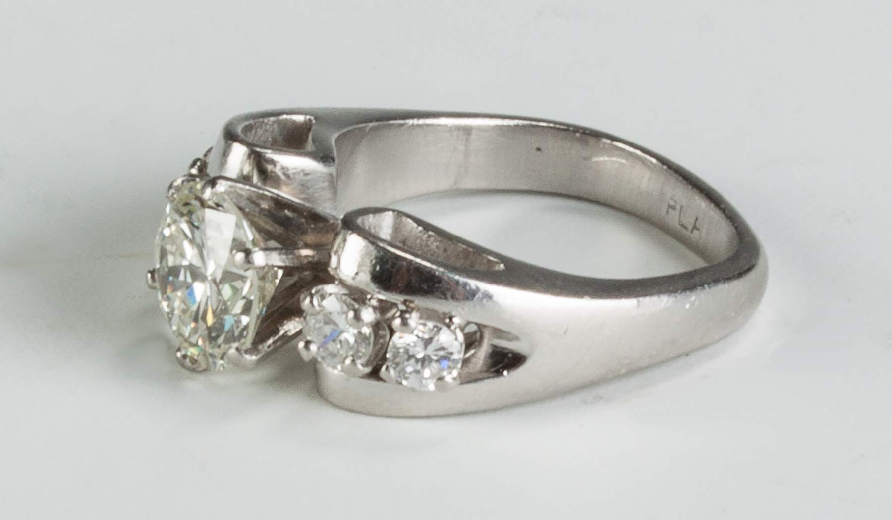 Ladies Platinum and Diamond Custom Made Ring | Cottone Auctions