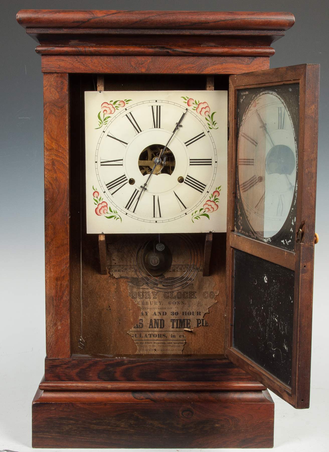 Waterbury Shelf Clock, Waterbury, CT | Cottone Auctions