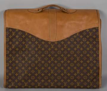 Sold at Auction: Vintage Louis Vuitton French Company Garment Bag
