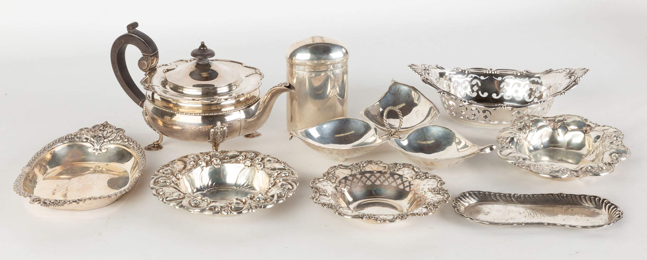 Group of Sterling Silver Table Items | Cottone Auctions