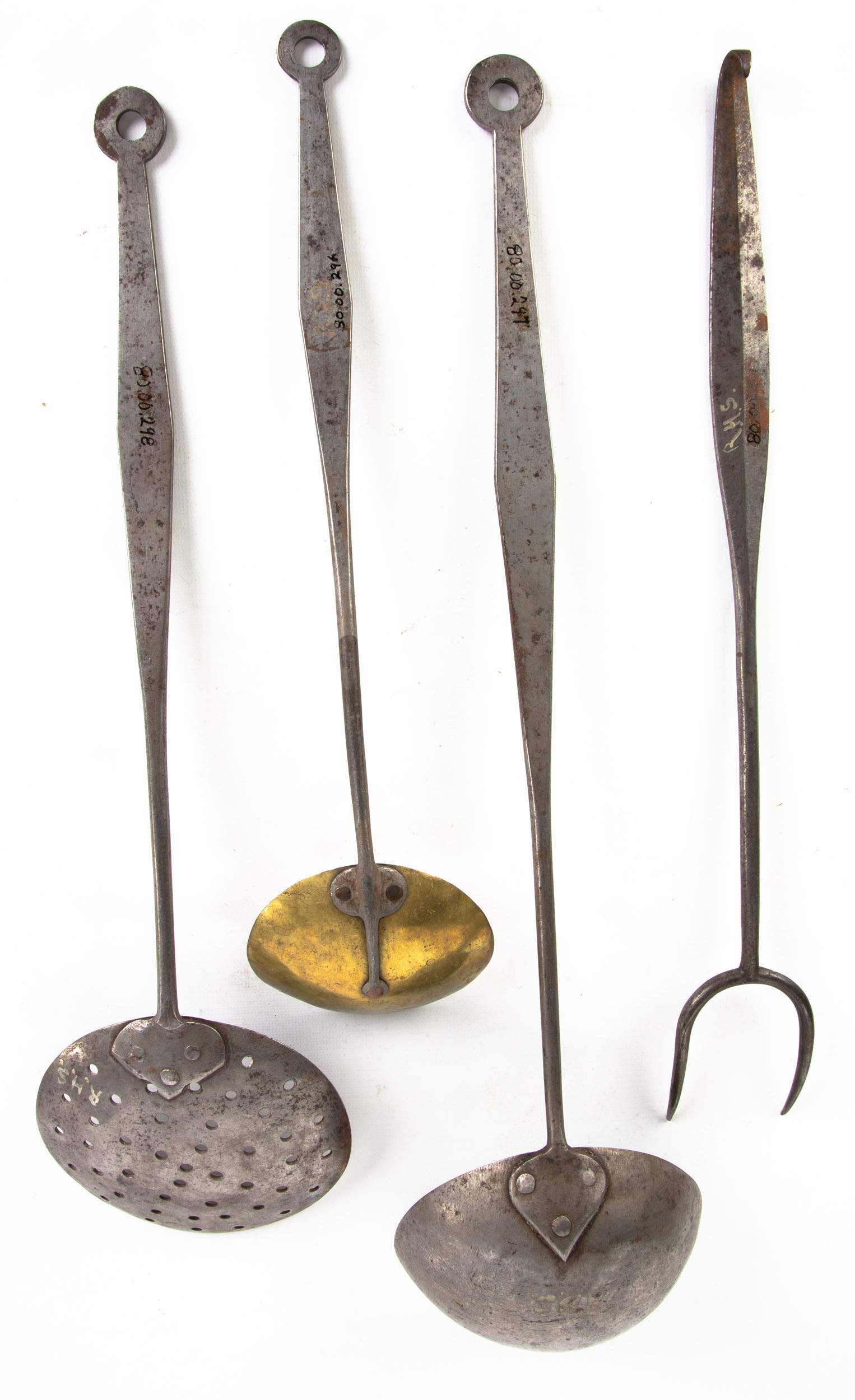 Early American Wrought Iron And Brass Utensils Cottone Auctions