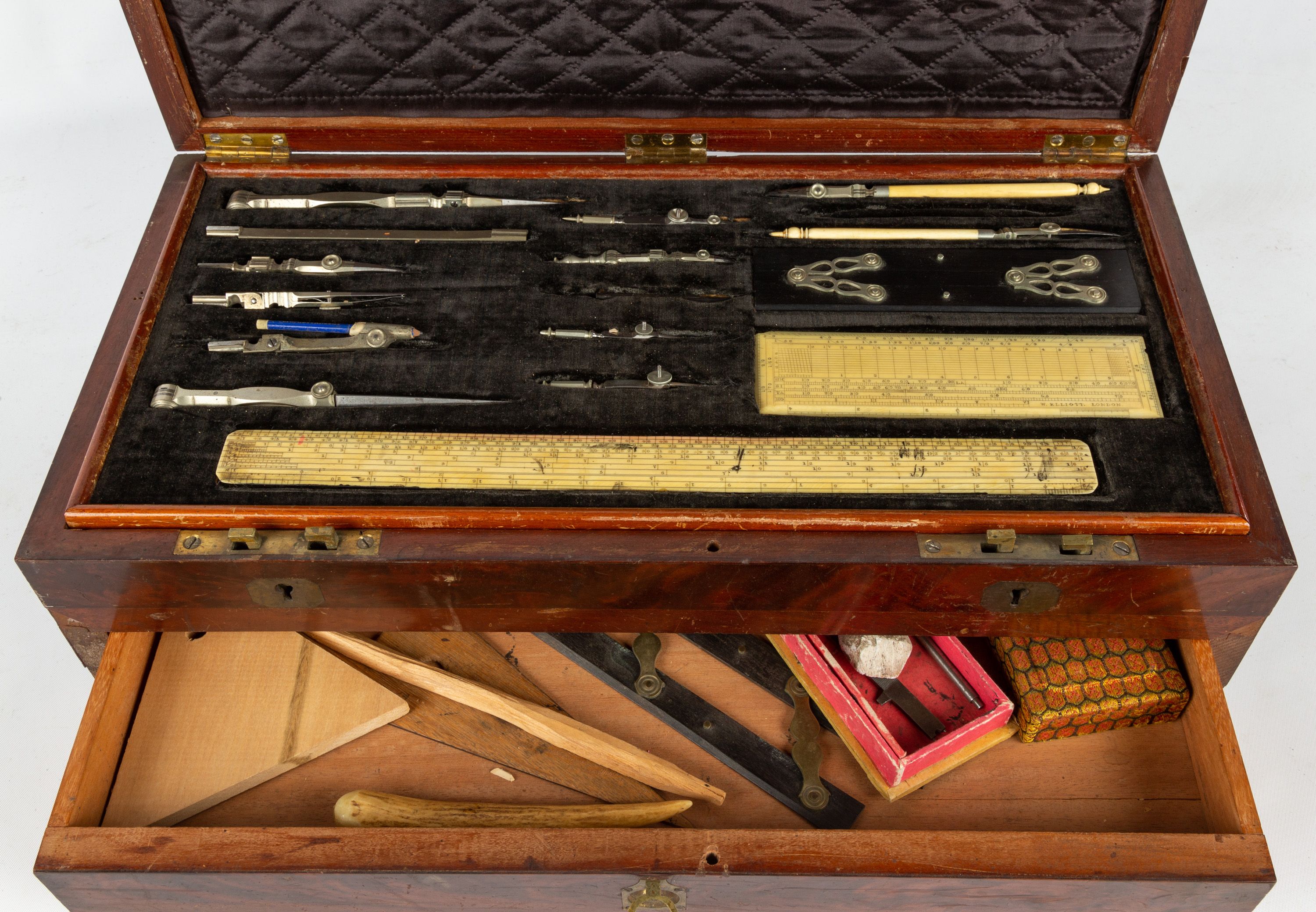 Mechanical Drawing Boxed Instruments | Cottone Auctions