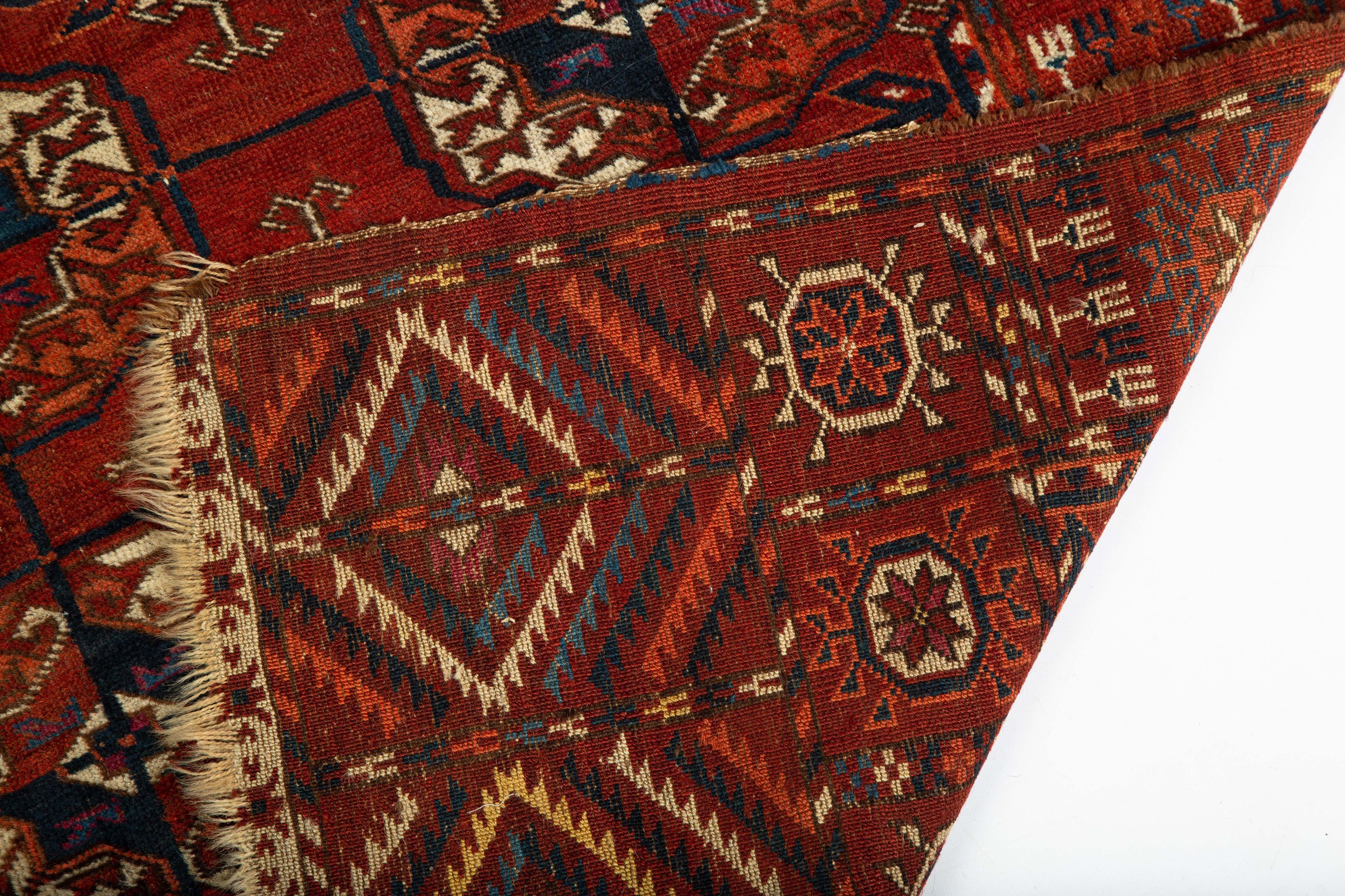 Turkish Bohkara Oriental Rug | Cottone Auctions