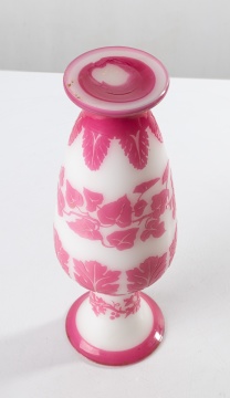 Mount Washington Pink Cameo Vase