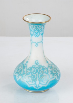 Mount Washington Acid-Cutback Cameo Vase