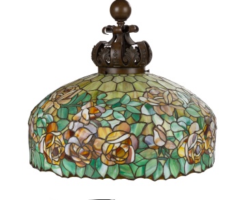 Williamson Irregular Border Rose Chandelier