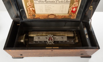 Sublime Harmonie Eight-Tune Music Box