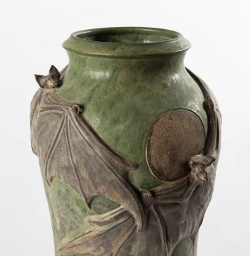 Freiwald Amphora Bat Vase