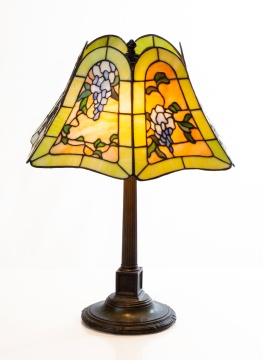 Duffner & Kimberly Wisteria Leaded Glass Lamp