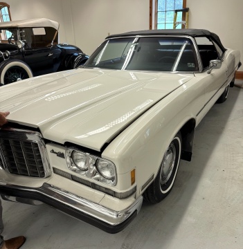 1974 Pontiac Grandville