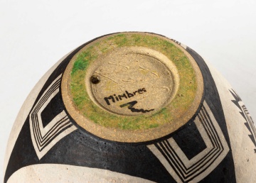 Southwest Native American Mimbres Style Pot