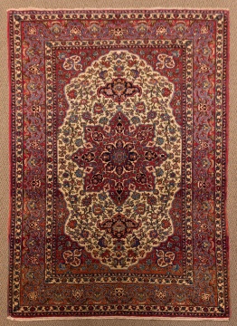 Two Kashan Rugs, A Near Pair