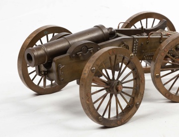 Model Brass & Bronze Signal Cannon