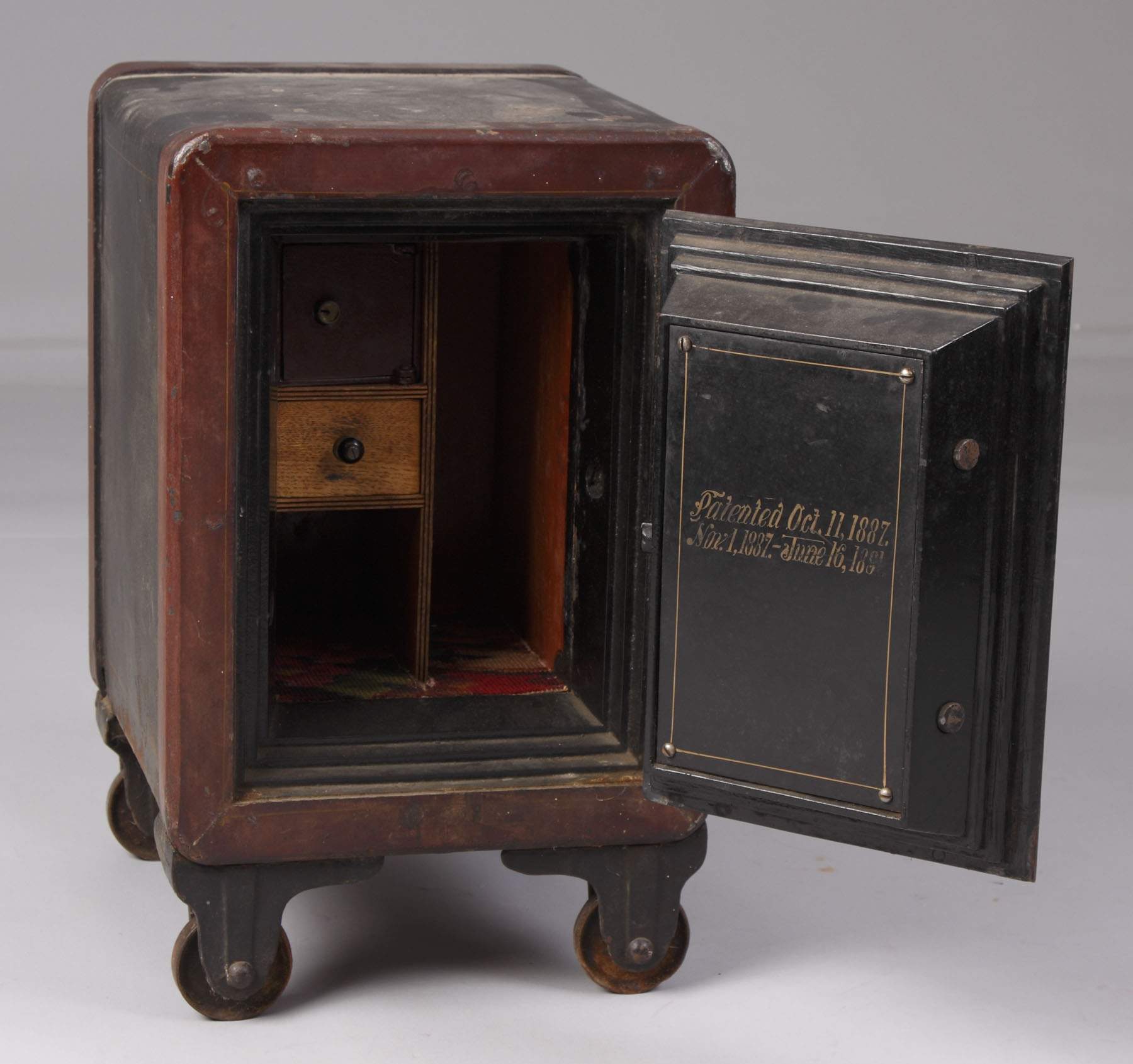 victorian-cast-iron-safe-cottone-auctions