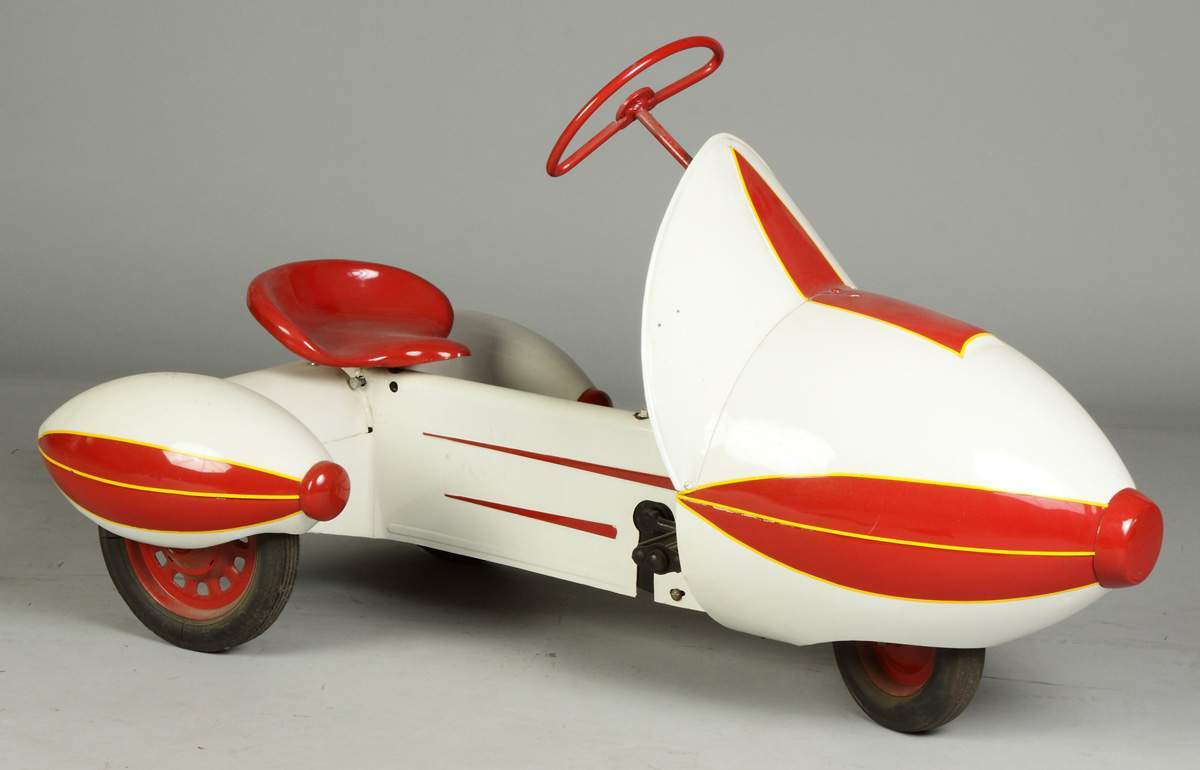 Vintage Spaceship Pedal Car | Cottone Auctions