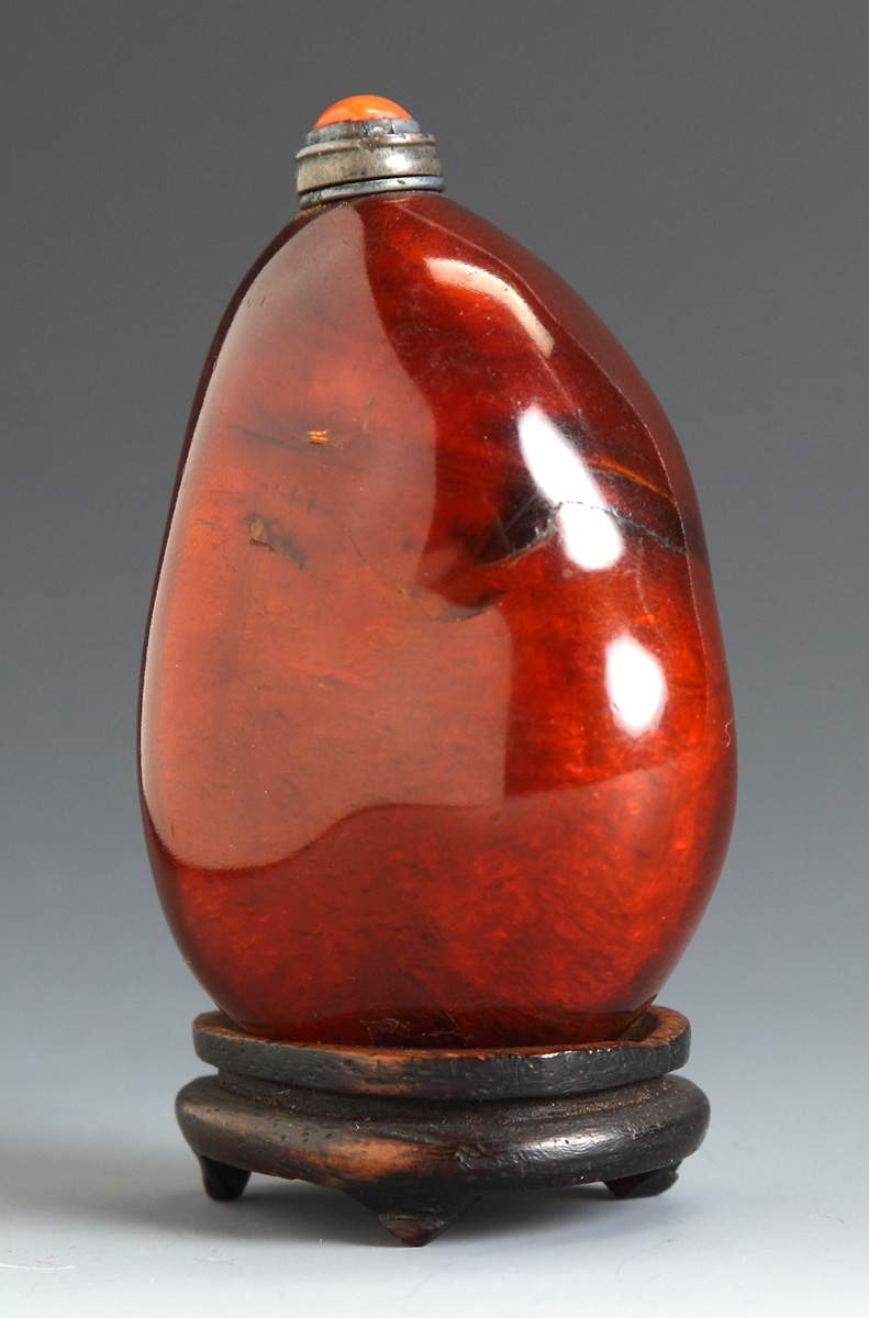 Amber Snuff Bottle 