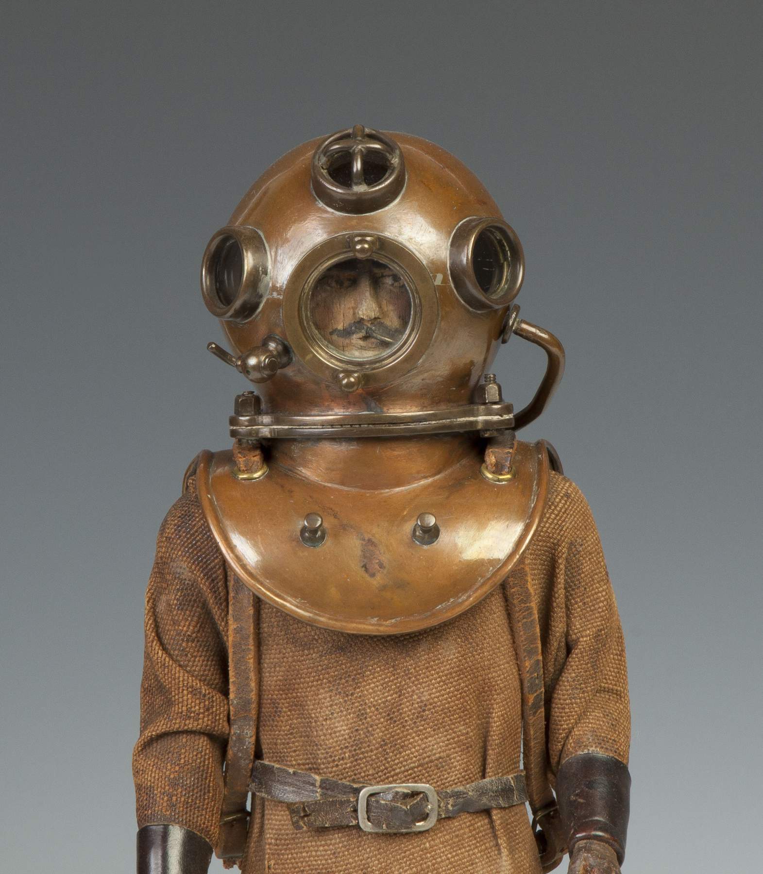 Very Rare Deep Sea Diver Patent Model | Cottone Auctions