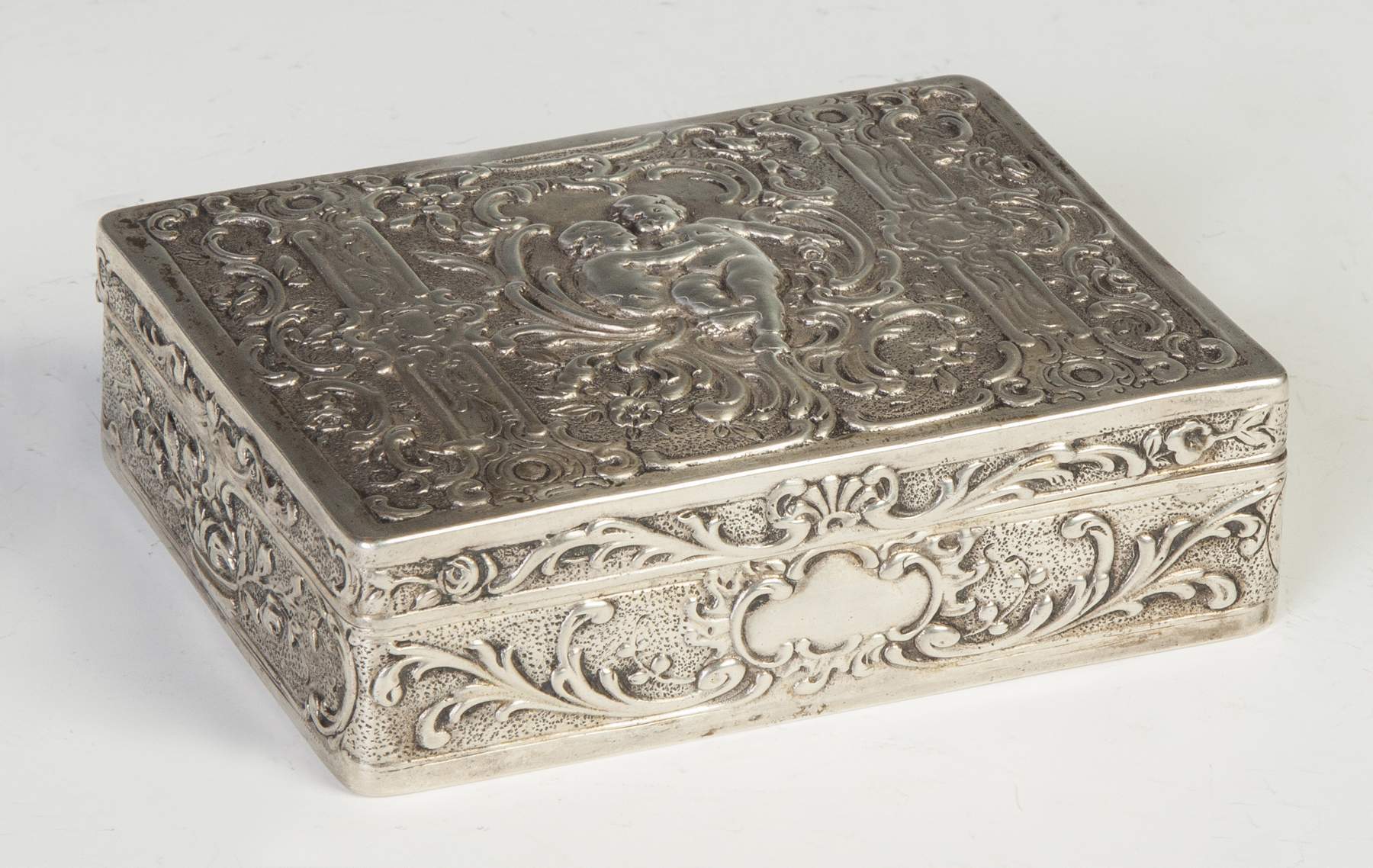 Victorian Repousse Silver Covered Box w/Cherubs | Cottone Auctions