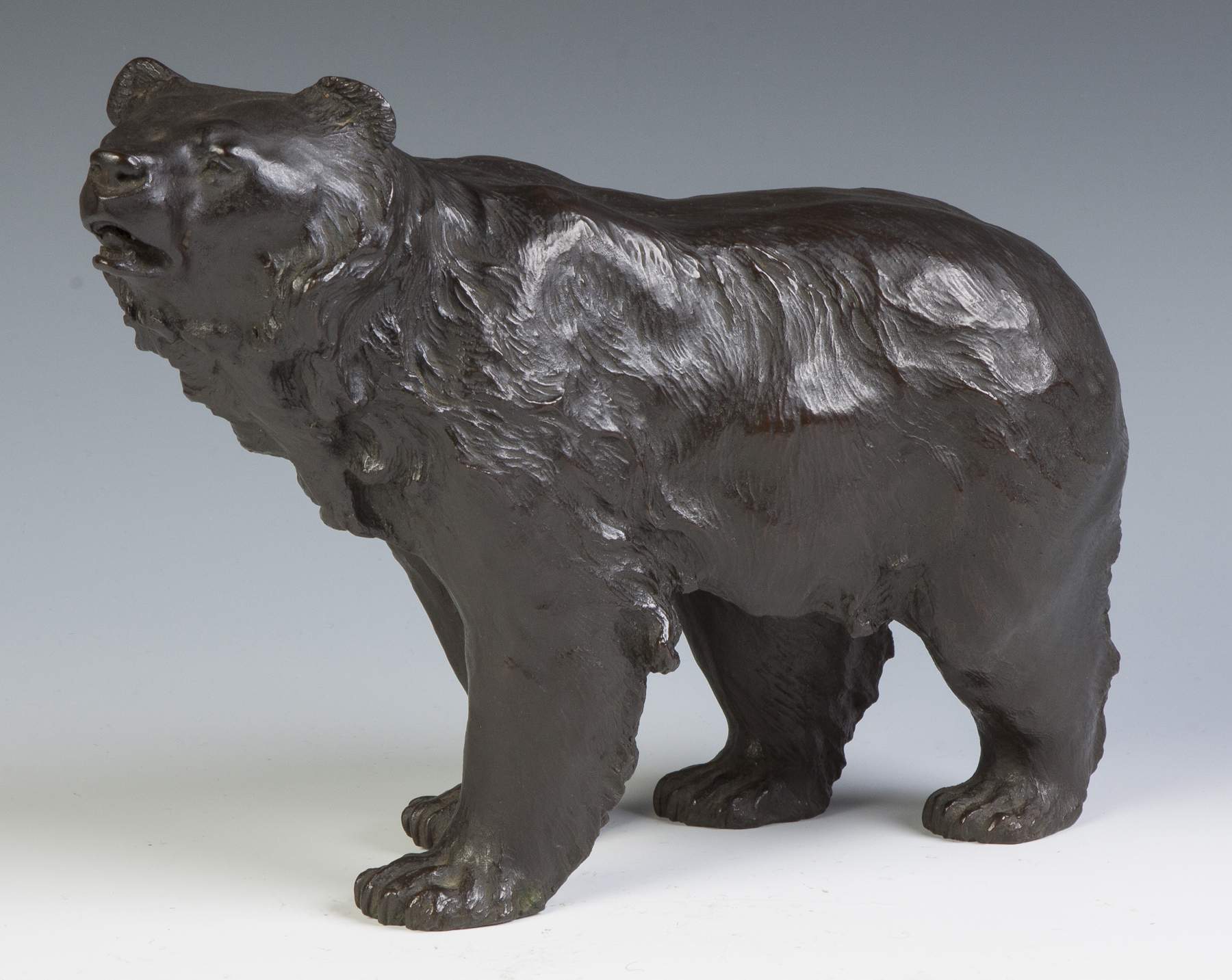 Chinese Bronze Bear | Cottone Auctions